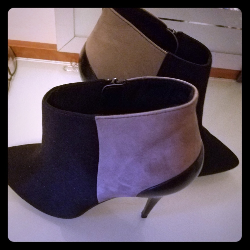 Aldo colorblock black and grey boots